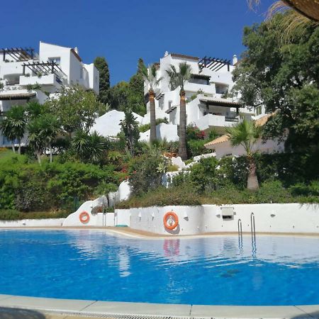 شقة أُخين  في Encantador Y Amplio Estudio A 15 Min De Marbella المظهر الخارجي الصورة