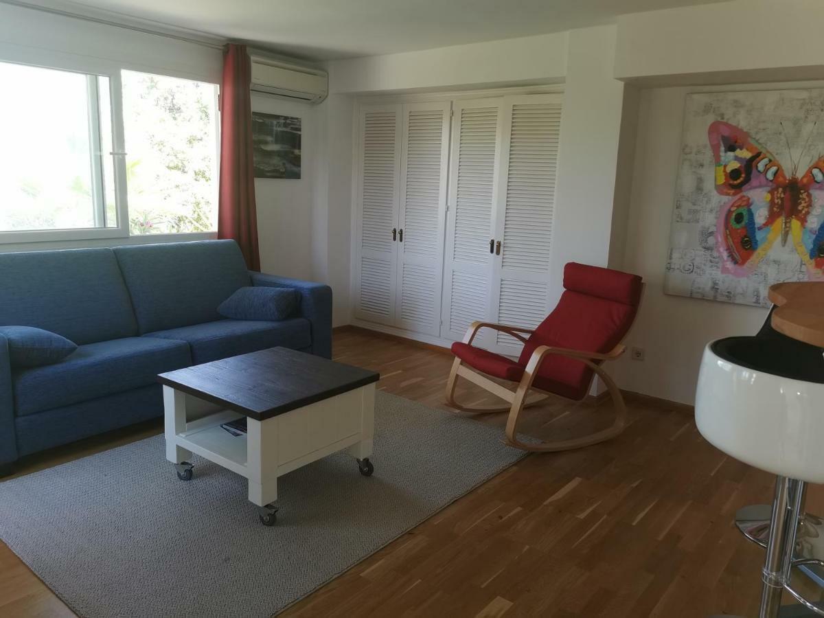 شقة أُخين  في Encantador Y Amplio Estudio A 15 Min De Marbella المظهر الخارجي الصورة